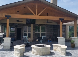 Outdoor Fireplaces/Firepits