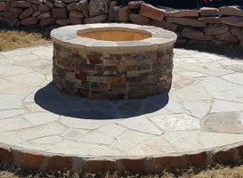 Outdoor Fireplaces/Firepits