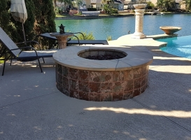 Outdoor Fireplaces/Firepits