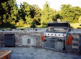 Outdoor Kitchen