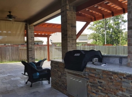 Outdoor Kitchen